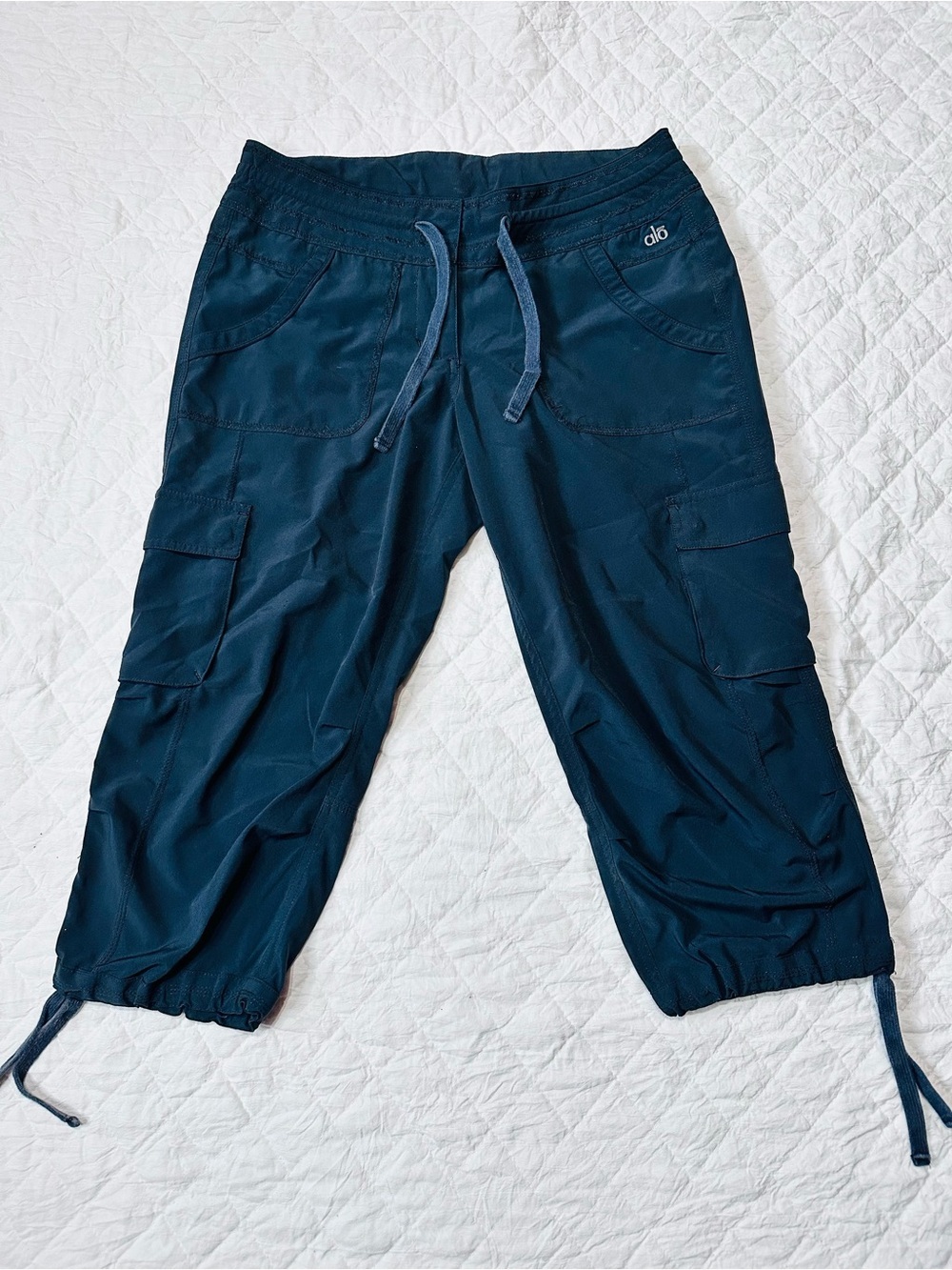 ALO Navy Black Cargo Capris
